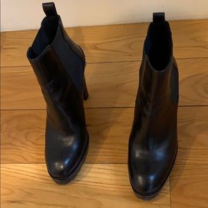 Authentic Alexander McQueen leather black boots